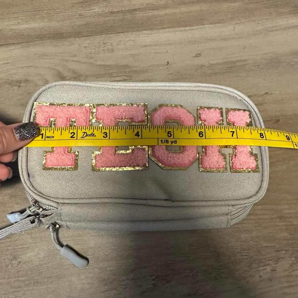 Pink,‎ Gold  Gray TECH' Pouch Bag - Picture 3 of 8